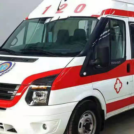 南溪非急救护送病人转院租赁救护车的优缺点对比